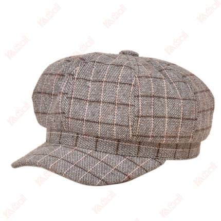 beanie with brim plaid pattern